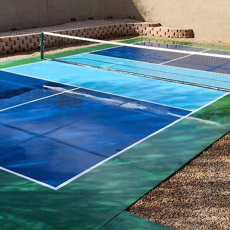 Scottsdale Home Pickleball, Heated Pool And Hot Tub Exterior photo